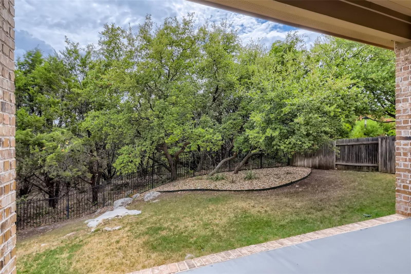 Property photo 31