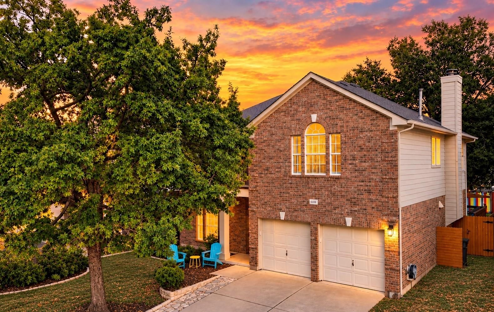 5120 Bluestar DR - Photo 1