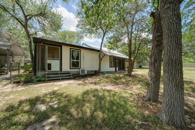 Property photo 24