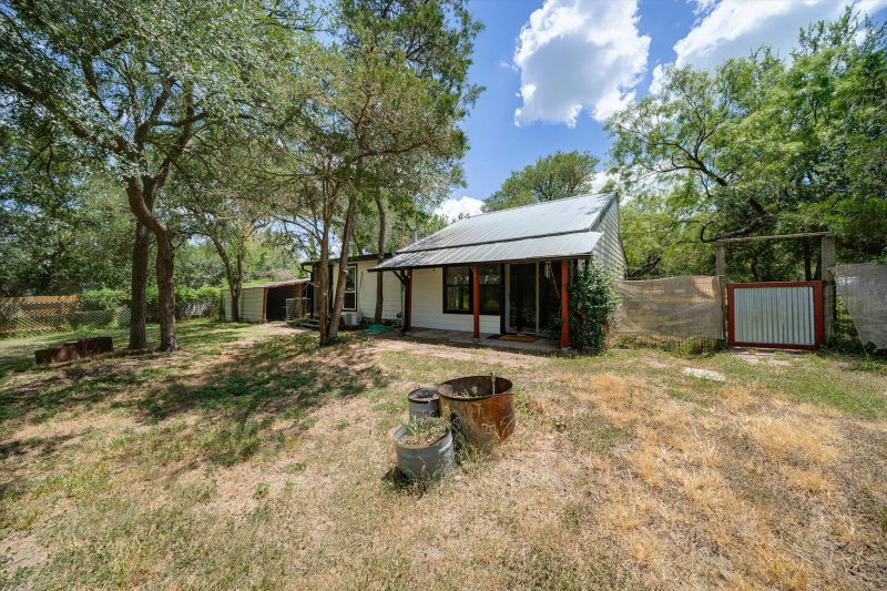 Property photo 25