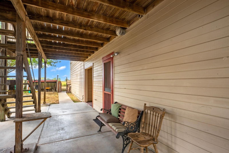 Property photo 24