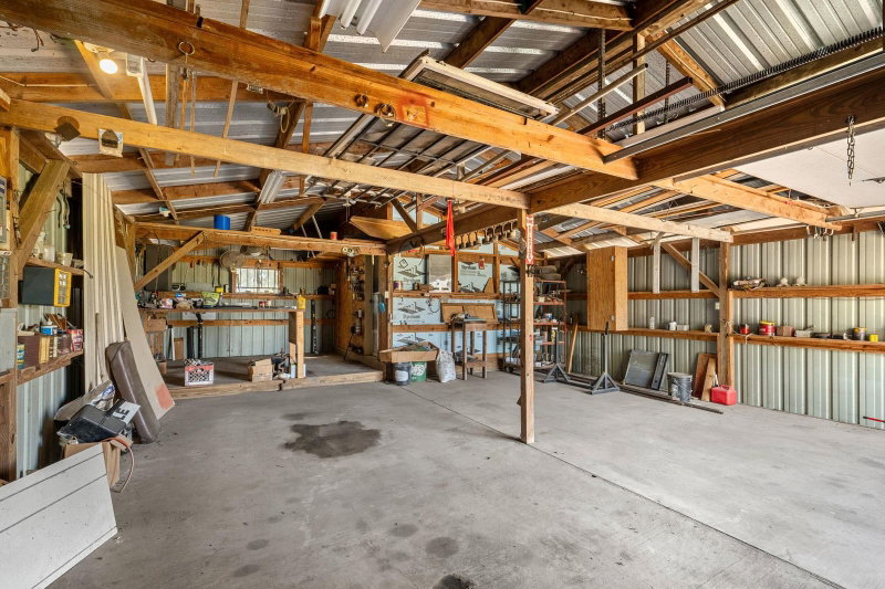 Property photo 37