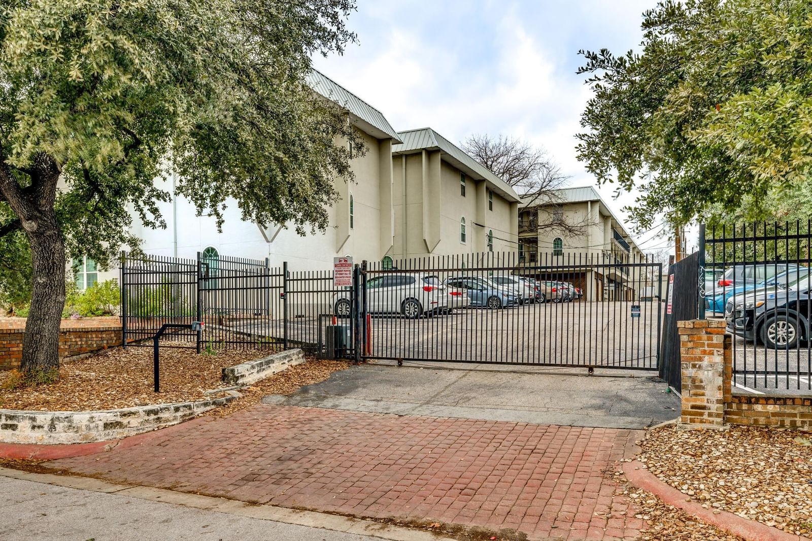 Photo 30