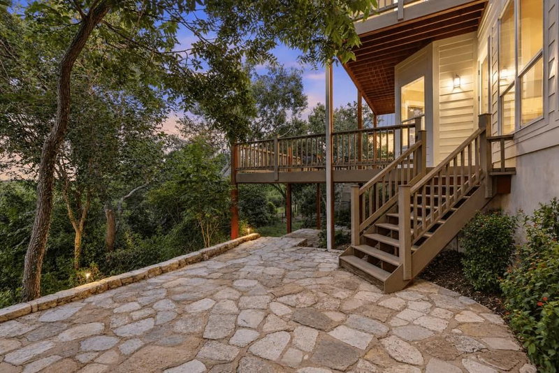 Property photo 35