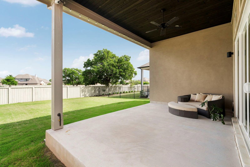 Property photo 35