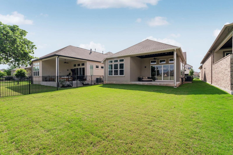 Property photo 37