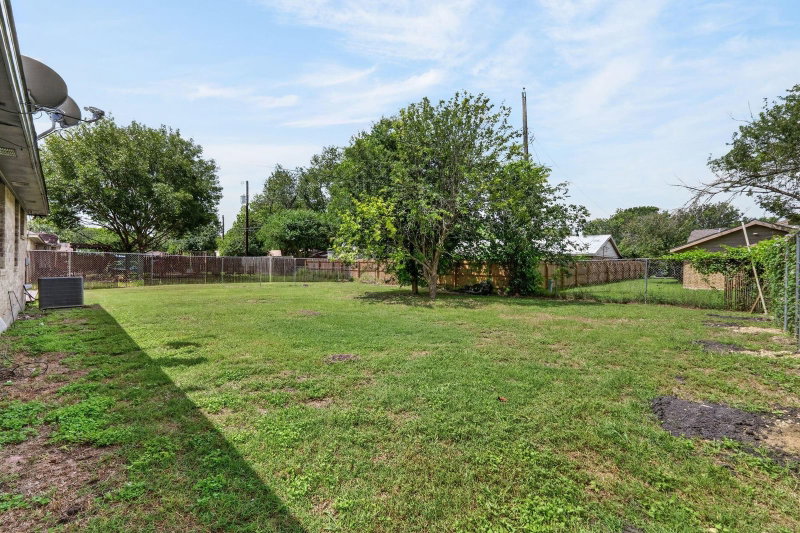 Property photo 40