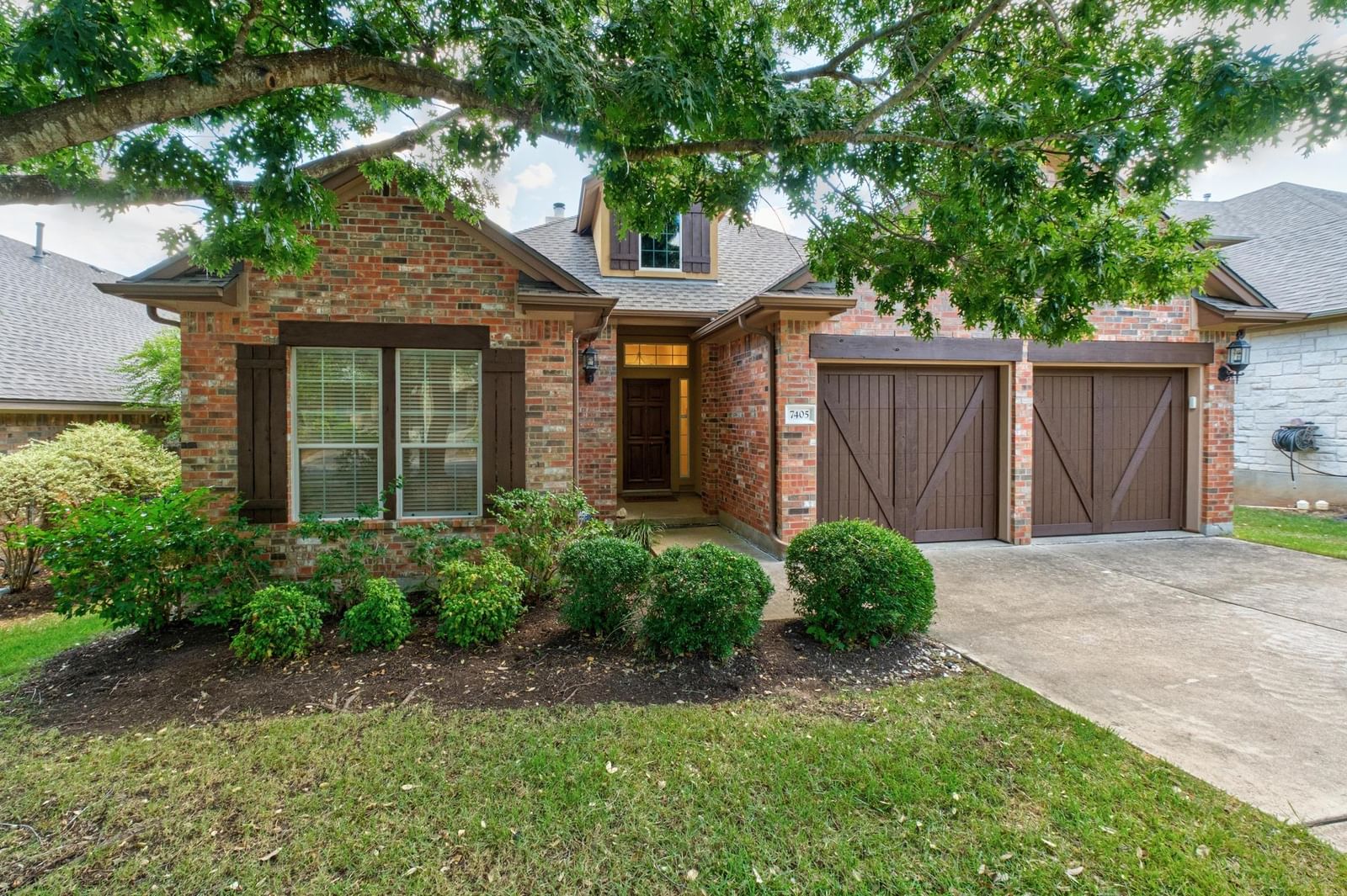 7405 Brecourt Manor WAY - Photo 1