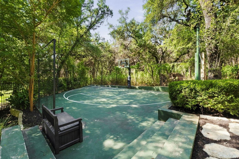 Property photo 32