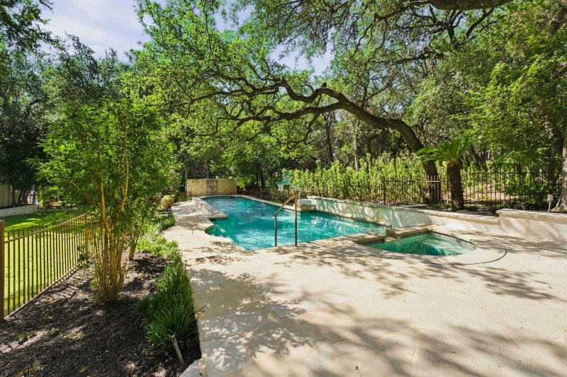 Property photo 36