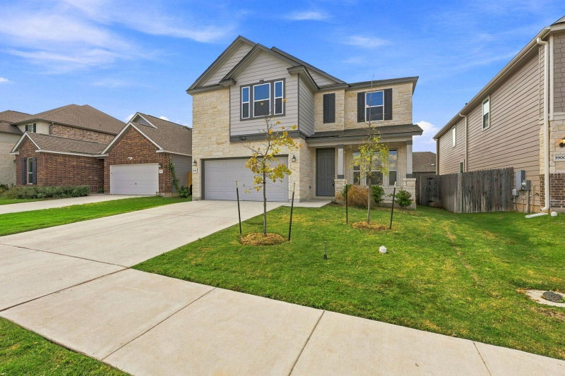 Property photo 35