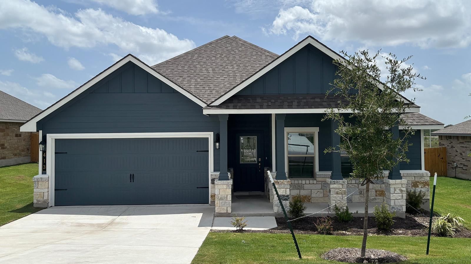 413 Creekfall RD - Photo 1