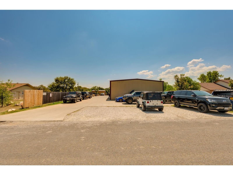 Property photo 11