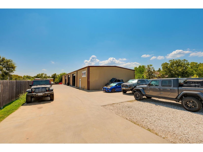 Property photo 31