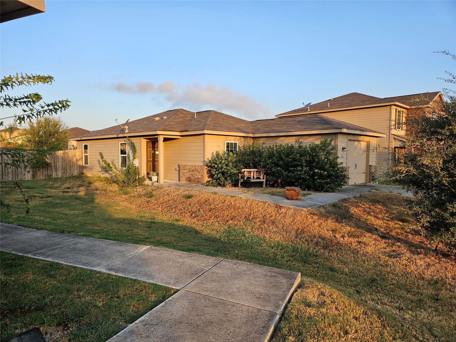 205 Millers LOOP, Jarrell, TX, 76537