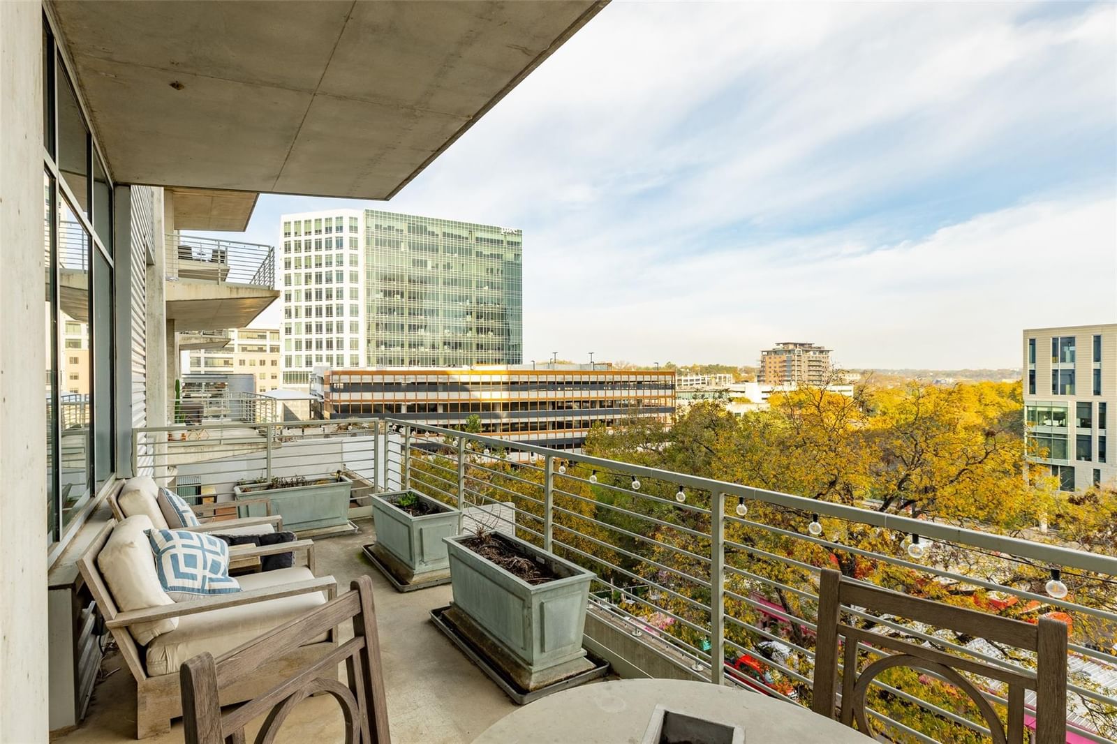 800 5th ST #606 - Photo 1