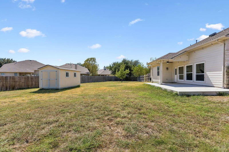 Property photo 31