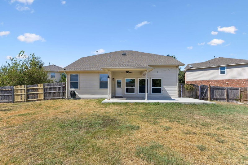 Property photo 32