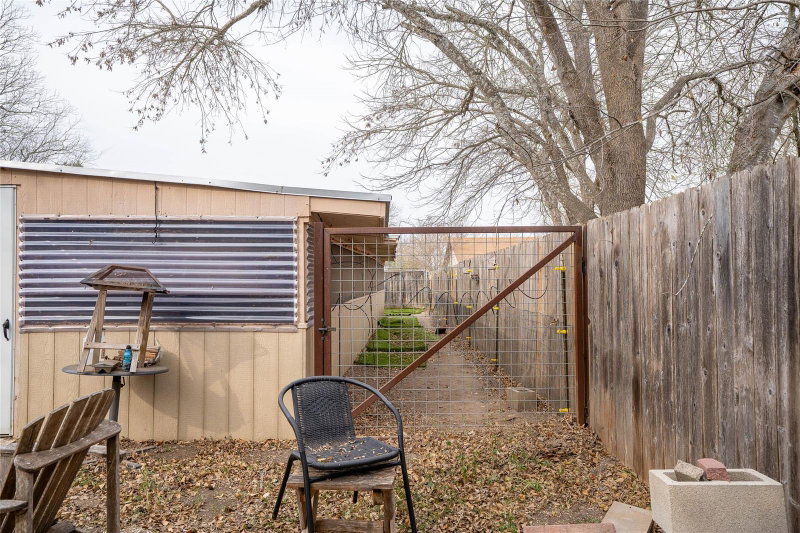 Property photo 23