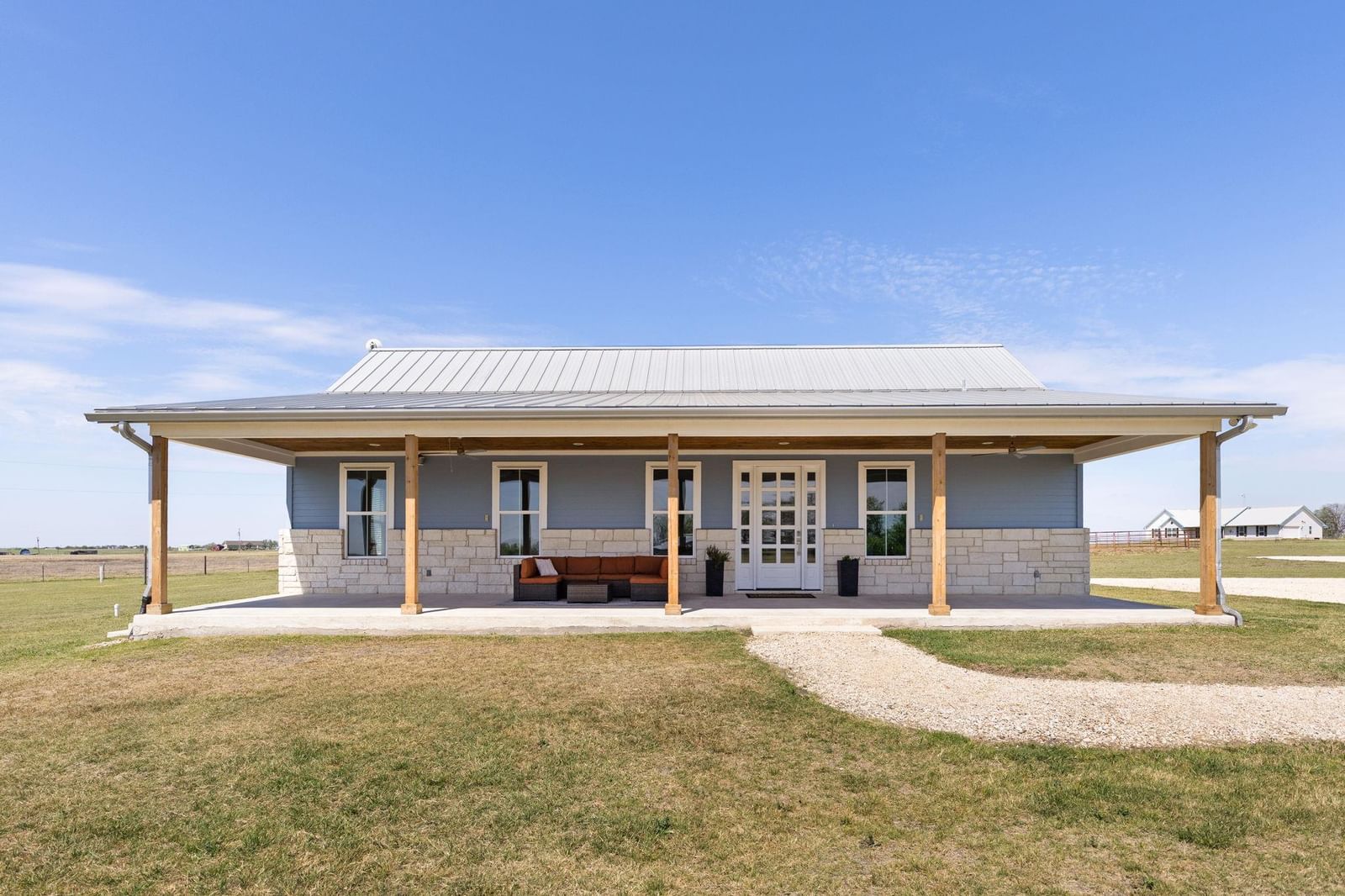 22001 Fm 971 - Photo 1