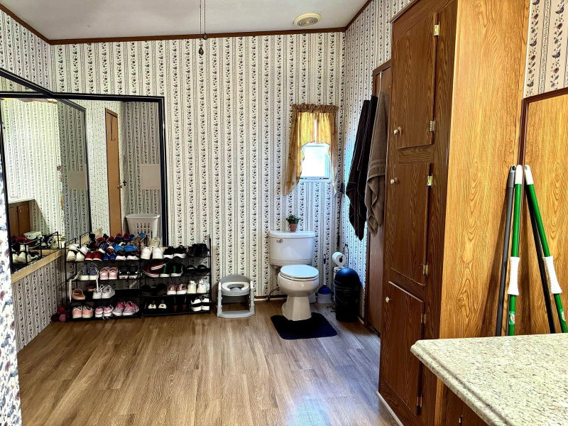 Property photo 24