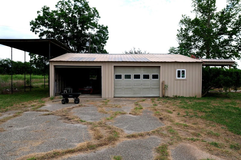 Property photo 33
