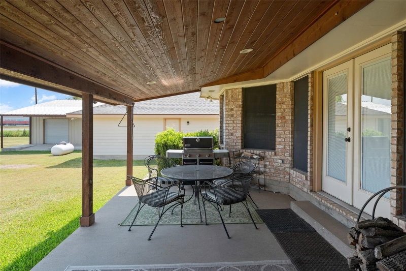 Property photo 31