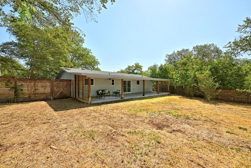 Property photo 32