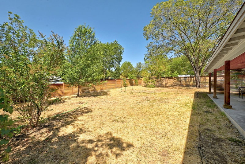 Property photo 34