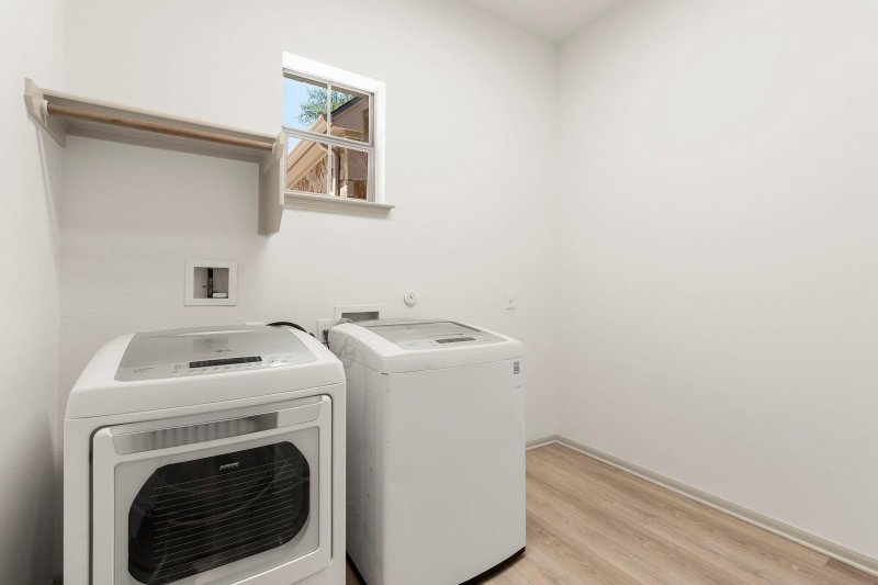 Property photo 37