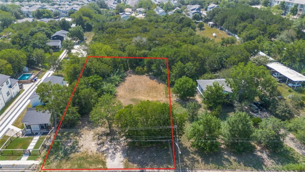2305 Thrasher LN, Austin, TX