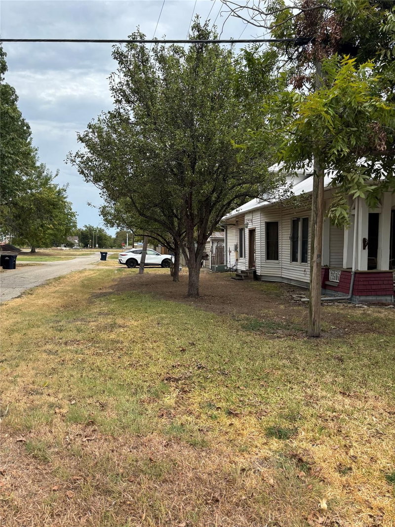 Property photo 12