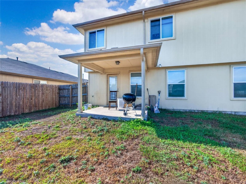 Property photo 28