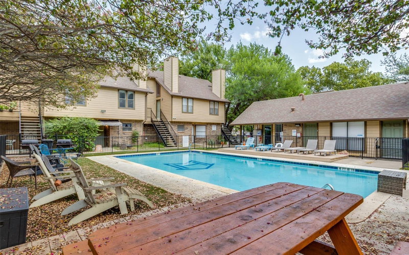 Property photo 24