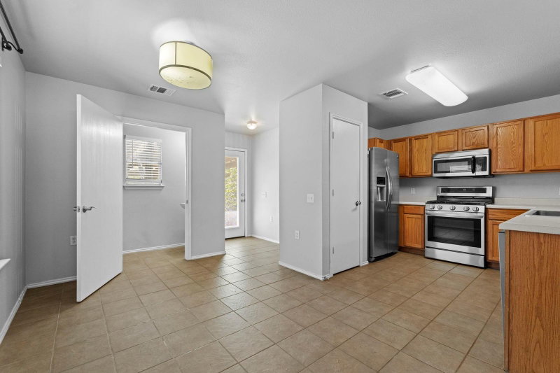 Property photo 12