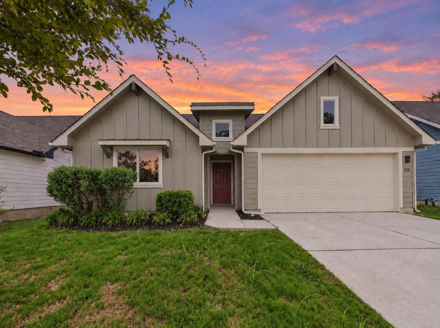 208 Ida LOOP - Photo 1