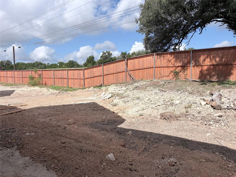 Property photo 35