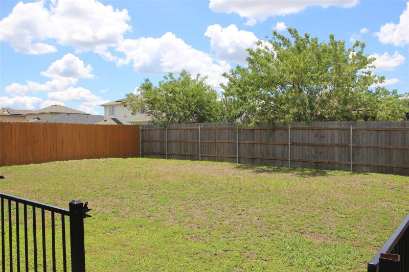 Property photo 24