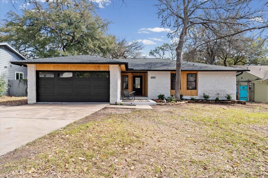 9223 Independence LOOP - Photo 1