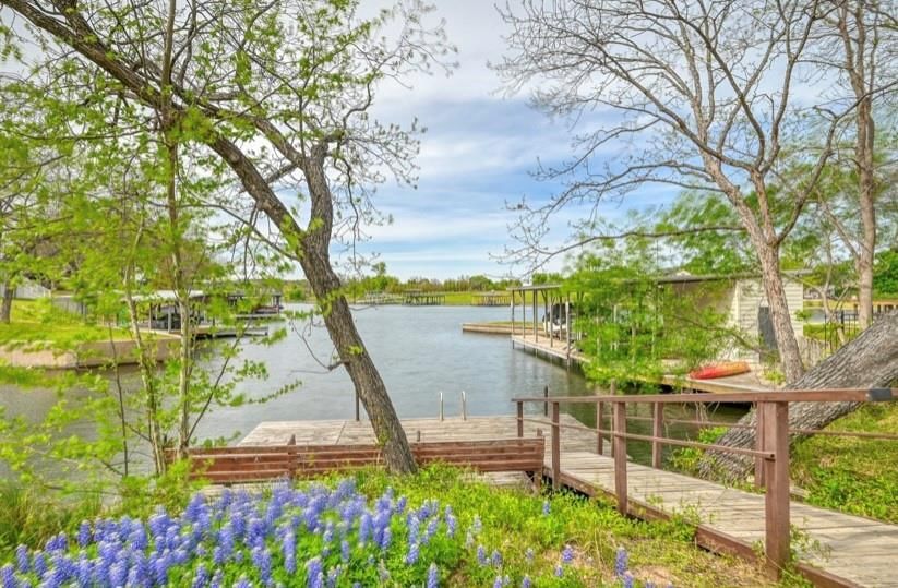 Photo 33