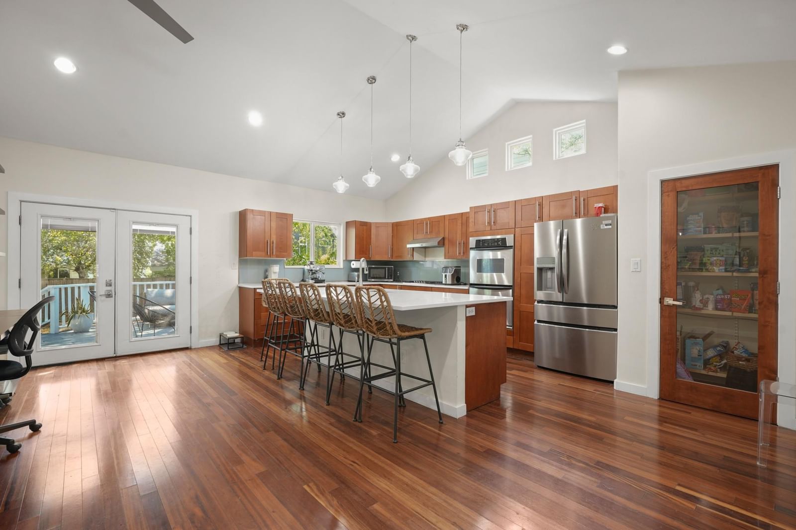 2501 Del Curto RD - Photo 1