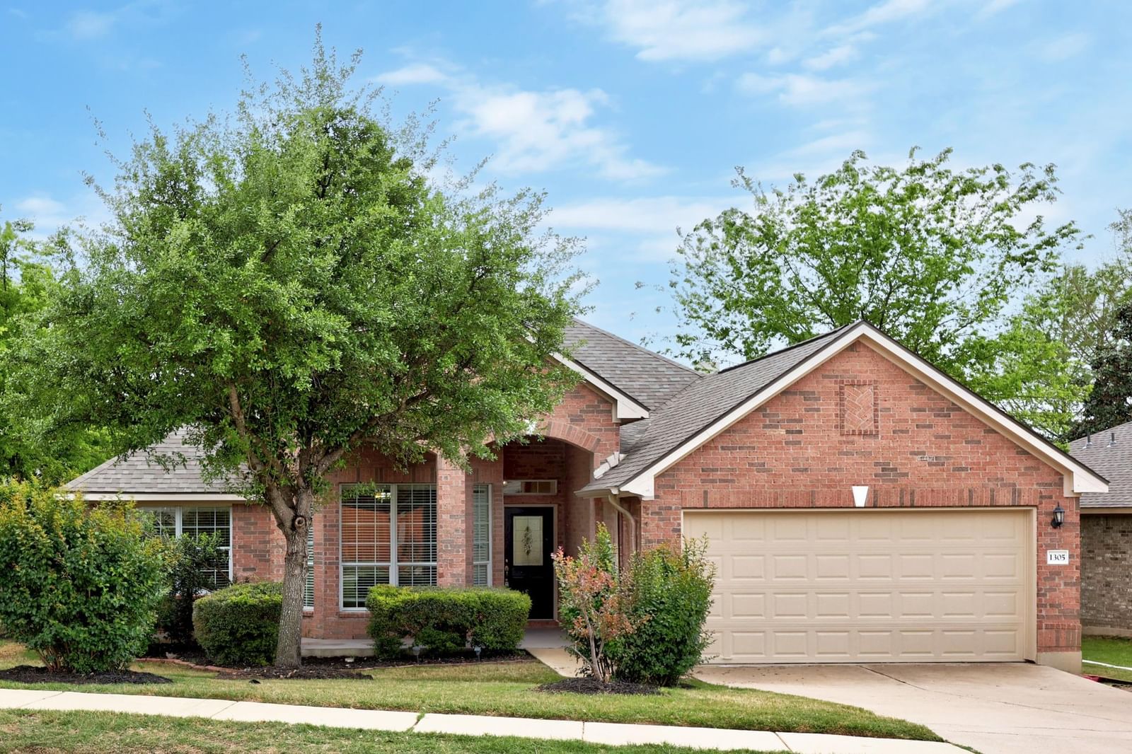 1305 Red Stag PL - Photo 1
