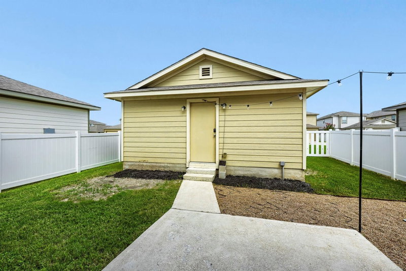 Property photo 25