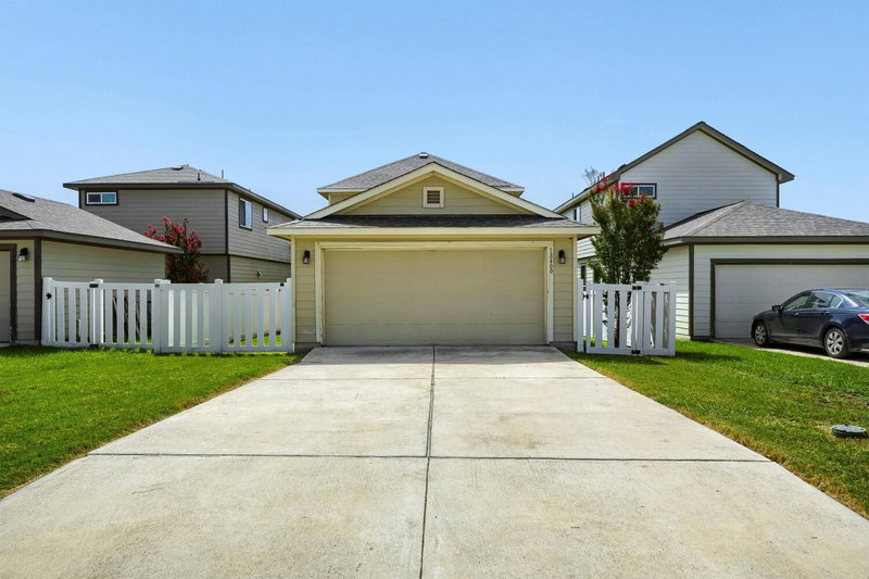 Property photo 28