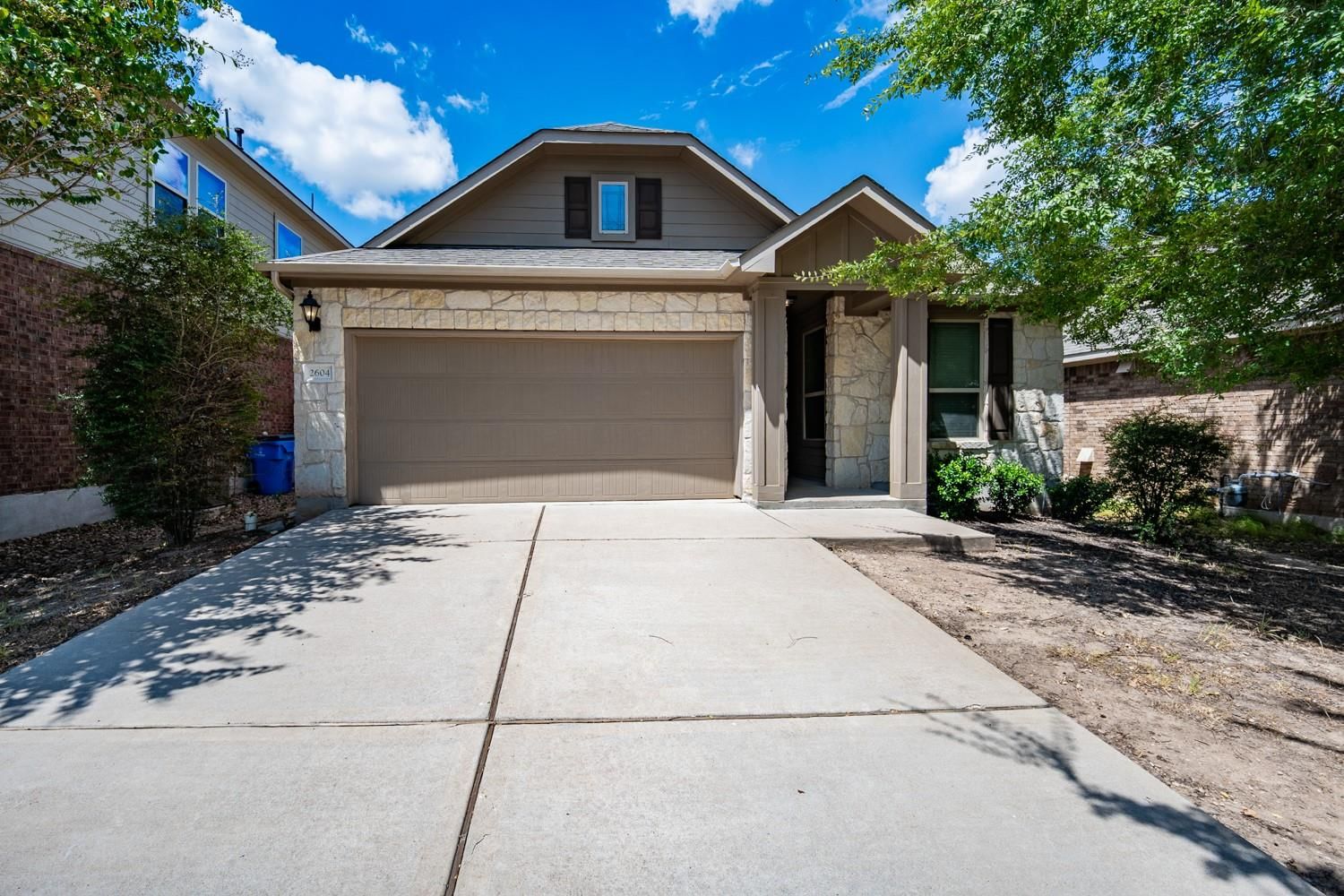2604 Auburn Chestnut LN - Photo 1