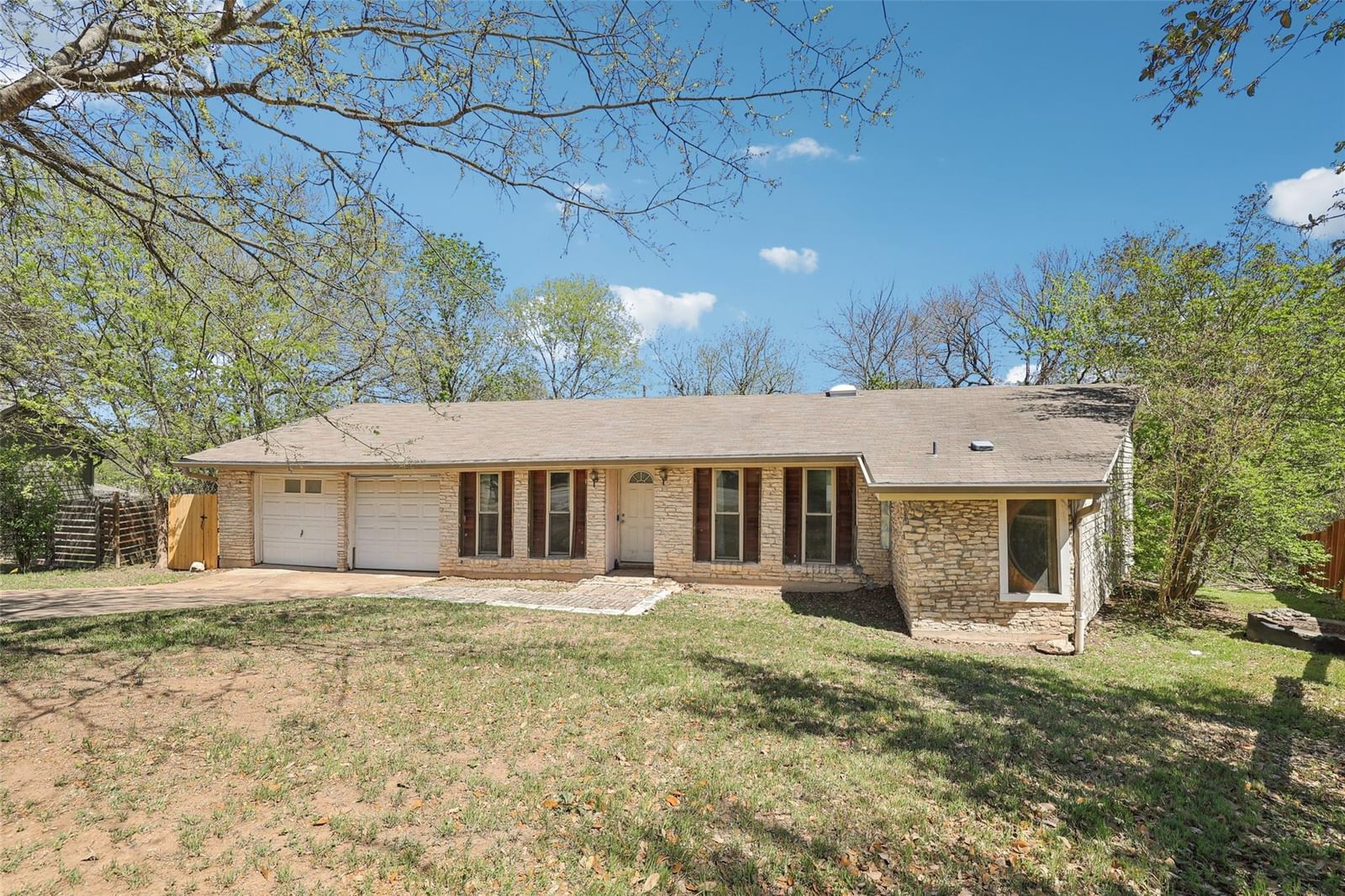 2204 Bahia CIR - Photo 1