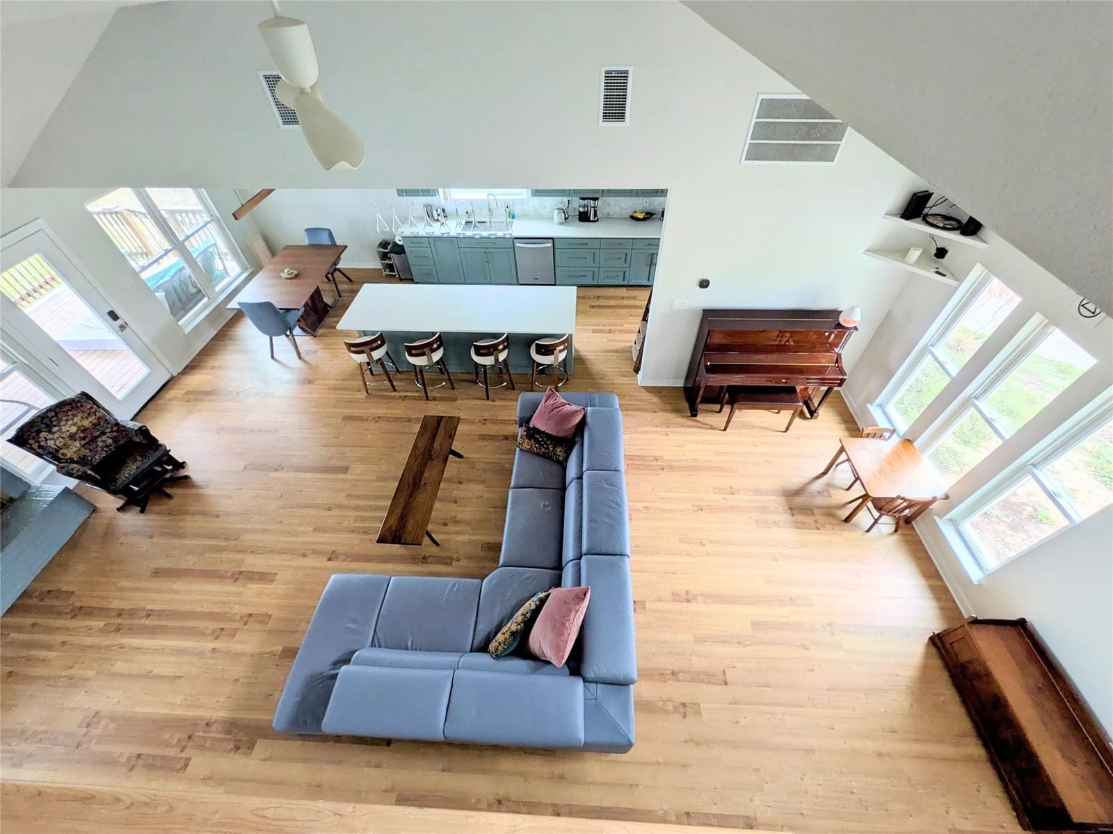 Photo 5