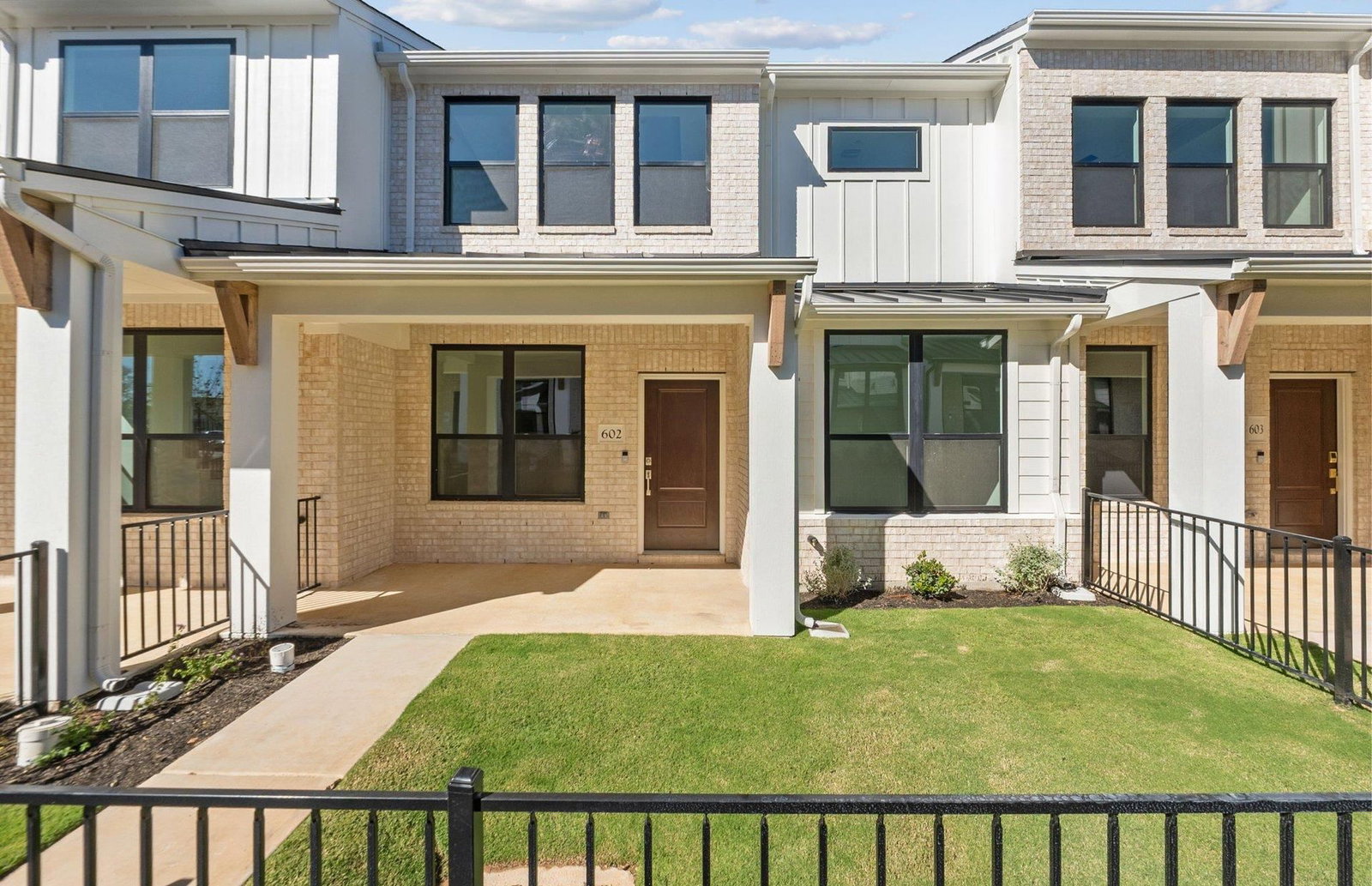 1280 Main ST #602 - Photo 1