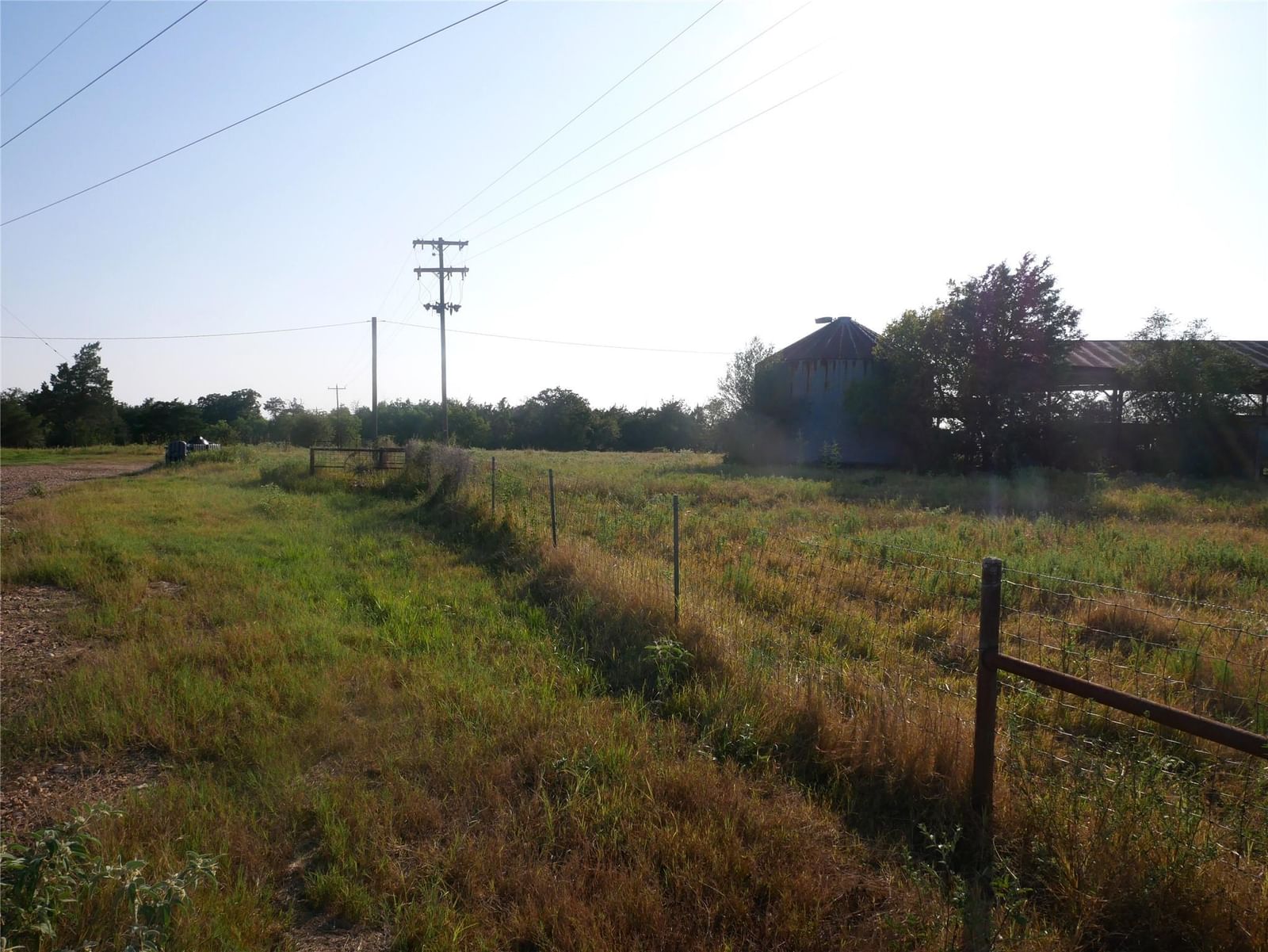 Photo 32