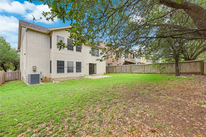 Property photo 37